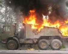В Макеевке загорелся грузовик с боеприпасами. Три человека получили ранения