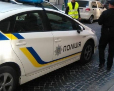 Не пропустил пешехода: в Мариуполе оштрафовали водителя (ВИДЕО)