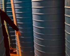 В Мариуполе ликвидировали подпольный «алкоцех» (ФОТО)
