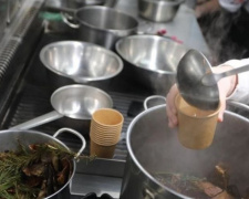 Суп из хвои, коры и шишек: мариупольцы смогут на вкус попробовать ужасы Голодомора