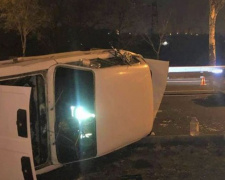 Битва «ВАЗов»: полиция расследует ДТП с автомобилем-перевертышем на Набережной в Мариуполе