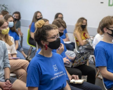 Молодежи в Мариуполе рассказали о перспективах «Метинвест Политехники»