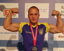Мариуполец взял «серебро» на чемпионате мира по армрестлингу (ФОТО)