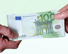 Переселенцам в Мариуполе помогут стартовать в бизнесе на европейские гранты (ВИДЕО)
