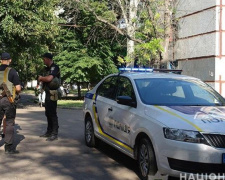В прифронтовых поселках Донбасса полиция получила новые автомобили (ФОТО)