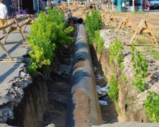 В Мариуполе завершат замену водовода, ставшего рощей (ФОТО)