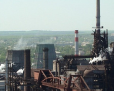 Донецкий металлургический завод остановил работу из-за железнодорожной блокады