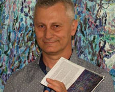 В Мариуполе представили ассоциативные полотна Сергея Кириллова (ФОТО)