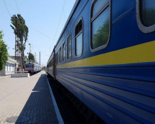 Мариупольцы не могут никуда уехать: билеты на поезда раскуплены до конца августа (ФОТО)