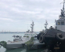 В ВМС устанавливают место нахождения катеров, захваченных РФ при движении в Мариуполь