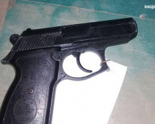 В Мариуполе в полицию вошел человек с огнестрельным оружием (ФОТО)