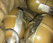 «Взрывной сюрприз». В мариупольском гараже нашли гранаты (ФОТОФАКТ)