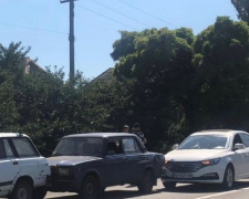 В Мариуполе в аварии столкнулись четыре автомобиля