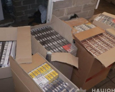 В Мариуполе оптом торговали контрафактными сигаретами. Конфискован товар на 200 тысяч