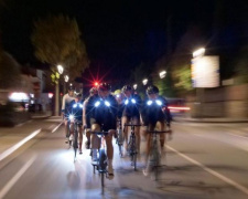 Мариупольцев приглашают кататься на велосипедах по ночному городу