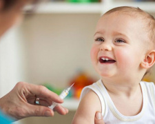 В Мариуполе случаи осложнений после прививок не зарегистрированы