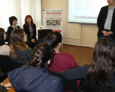 В Мариуполе в Центре занятости открыли бизнес-школу для молодежи (ФОТО)