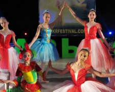 Мариупольцы победили на всеукраинском фестивале талантов в Харькове (ФОТО)
