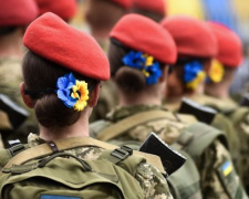 На какие суммы будут штрафовать украинок за отказ становиться на военный учет