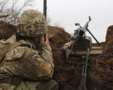 На Донбассе погиб украинский воин. Под Мариуполем боевики открыли огонь из артиллерии и минометов