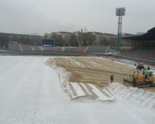 В Мариуполе завершают реконструкцию стадиона имени Бойко