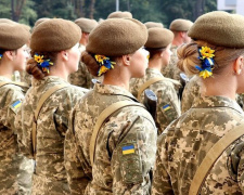 Оновити дані в ТЦК доведеться і жінкам: перелік військовозобов’язаних українок