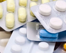 «Ковидная тысяча» на лекарства: когда украинцы смогут воспользоваться услугой