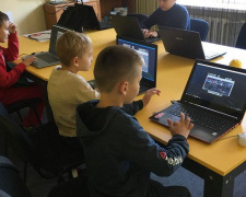 Впервые в Мариуполе детей будут учить программированию в игре Minecraft (ФОТО)