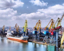 Мариупольский порт инвестирует 800 млн грн. в строительство зернового терминала