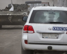 Машина миссии ОБСЕ попала под обстрел неподалеку от Марьинки