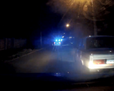 В Мариуполе пьяный гонщик протаранил автомобиль патрульных (ВИДЕО)