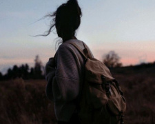 В Донецкой области ушла из дома 16-летняя девушка. Она учится в Мариуполе