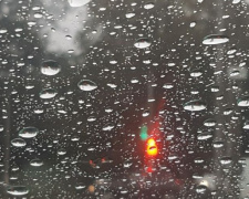 В Мариуполе непогода парализовала движение транспорта