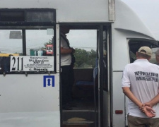 Проверка маршруток в Мариуполе продолжается. Два автобуса сняли с линии (ФОТО)