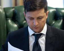 Импичмент Президента: Зеленский подписал закон