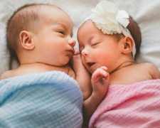 В Мариуполе за неделю родилось более полусотни детей: среди них – три двойни