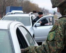 В Донецкой области попался водитель с бензобаком-сейфом