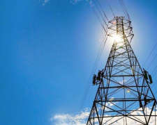 Электроснабжение стало стабильнее и надежнее: в Мариуполе проложили новую высоковольтную линию