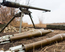 Под  Мариуполем боевики открыли огонь с противотанкового гранатомета и крупнокалиберного пулемета