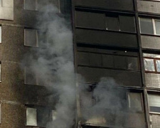 В Приморском районе Мариуполя горела квартира: спасли человека