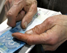 Переселенцы в Донецкой области не могут девятый месяц получить долги по пенсиям