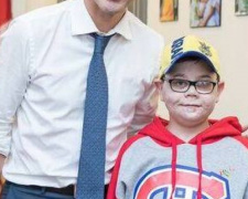 Порошенко поблагодарил Канаду за реабилитацию мальчика из-под Мариуполя