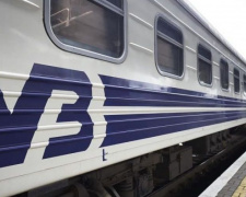 Поезд «Мариуполь-Киев» станет быстрее: появился новый график
