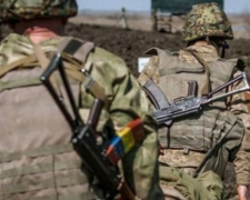 Боевики снова нарушили перемирие в Донбассе: украинский военный получил ранение