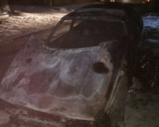 В Мариуполе мужчина сгорел в автомобиле (ФОТО)