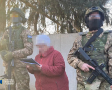 На Донеччині СБУ затримала ще одну інформаторку РФ – її завербував власний син