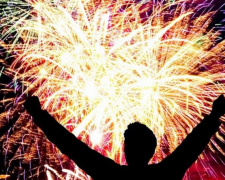 Новый год без «огонька»: в Мариуполе действует запрет на фейерверки