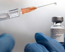 Вакцинация от COVID-19: в Украине в очередь записались около 250 тысяч жителей