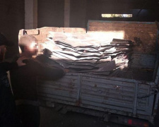 В Мариуполе с завода «Азовмаш» украли более тонны металла (ФОТО)
