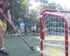 Регби и хоккей на траве: в Мариуполе осваивают новые виды спорта (ВИДЕО)